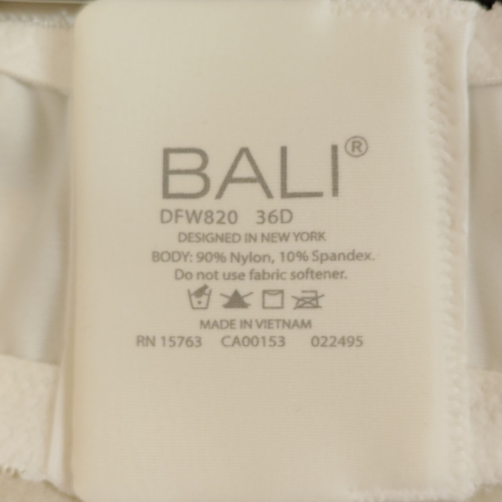 Bali Women's White Wirefree Support Bra - Picture 6 of 7